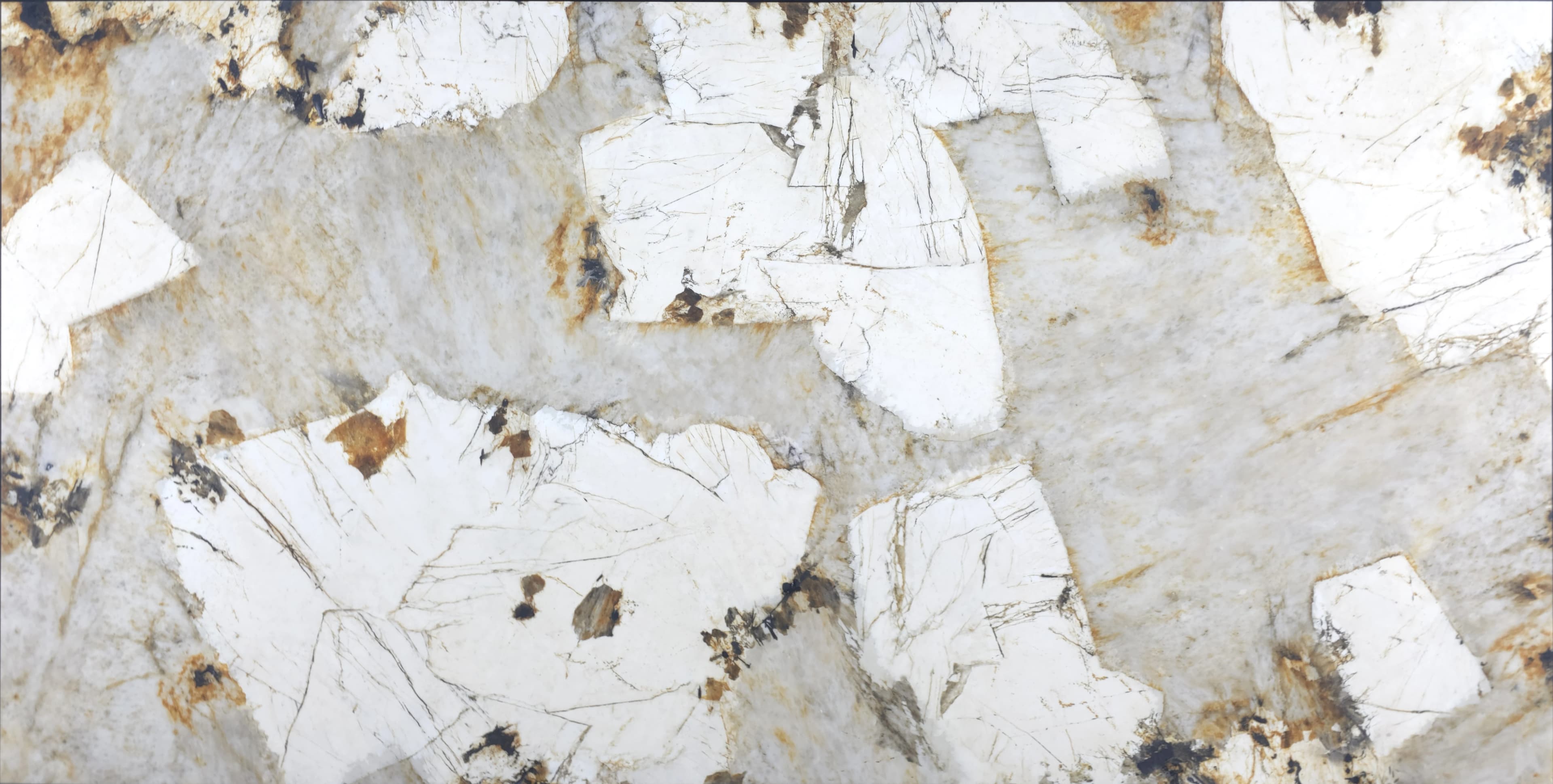 Patagonia slab by Lucent Quartz